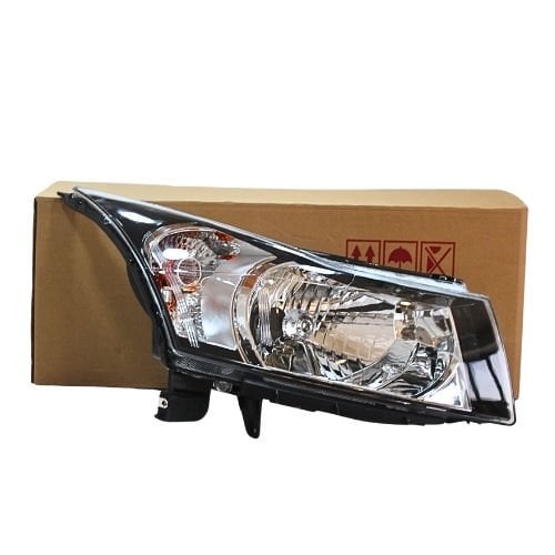 Chevrolet Cruze Sağ Far - Yan 96828235